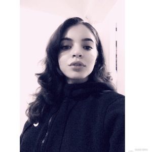 Meet your Posher, Natasha